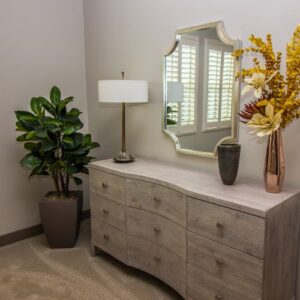 Dresser